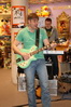 gal/2010/2010 Saitentwist Mayersche Duesseldorf 20.03/_thb_2010 Saitentwist Mayersche Duesseldorf 20.03. 069.jpg
